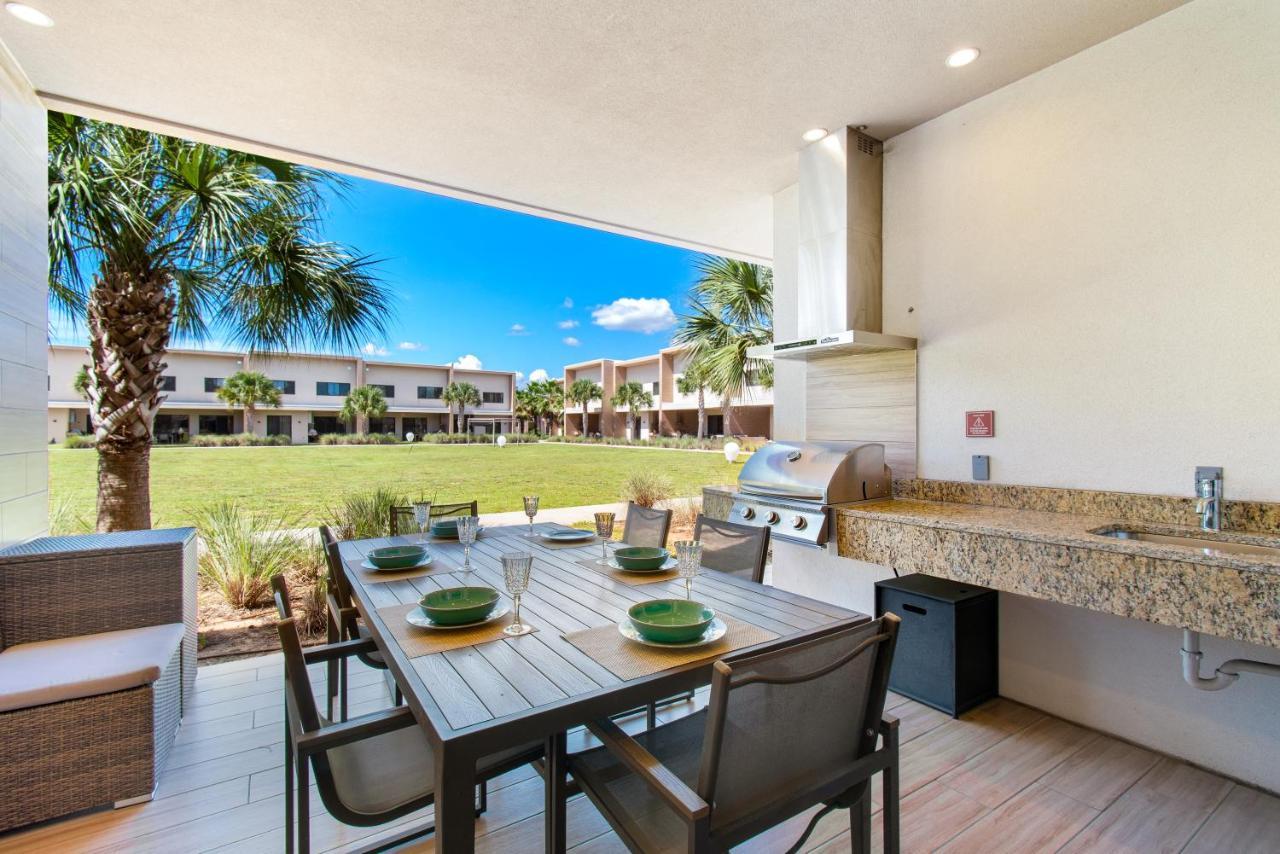 Beautiful Townhome Magic Village 1,5 Mile To Dis オーランド エクステリア 写真