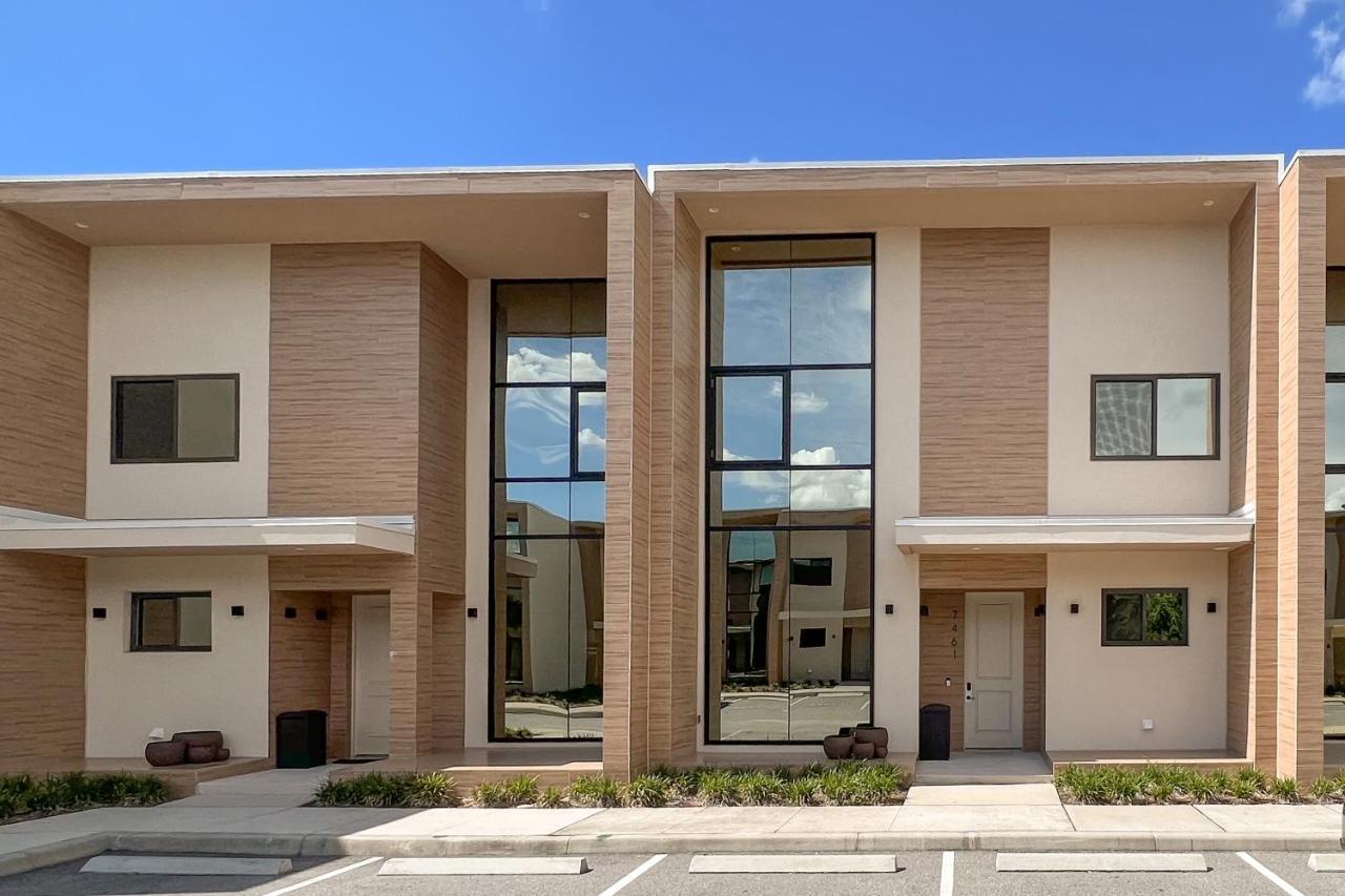 Beautiful Townhome Magic Village 1,5 Mile To Dis オーランド エクステリア 写真