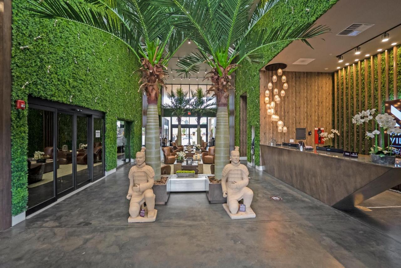 Beautiful Townhome Magic Village 1,5 Mile To Dis オーランド エクステリア 写真